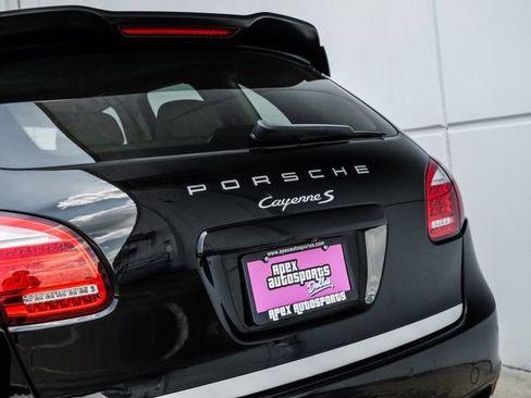 Used 2014 Porsche Cayenne S AWD/4WD image 30