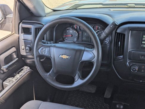 Used 2018 Chevrolet Silverado 1500 Custom w/ Custom Value Package AWD/4WD image 15