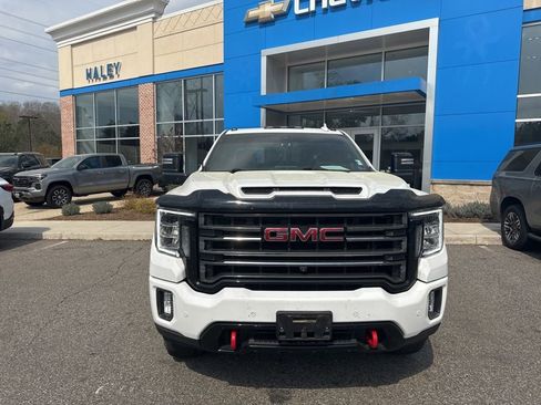 Used 2023 GMC Sierra 2500 AT4 w/ AT4 Preferred Package image 2