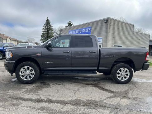 Used 2021 RAM 2500 Big Horn w/ Level 1 Equipment Group AWD/4WD image 1