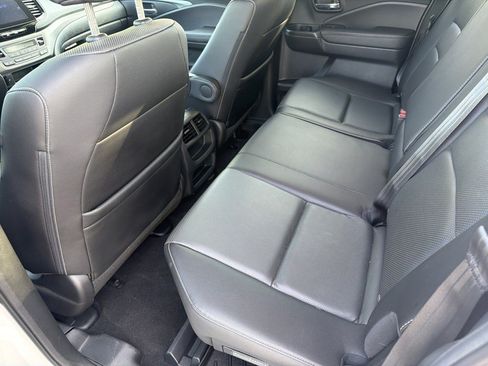Used 2023 Honda Ridgeline RTL image 12