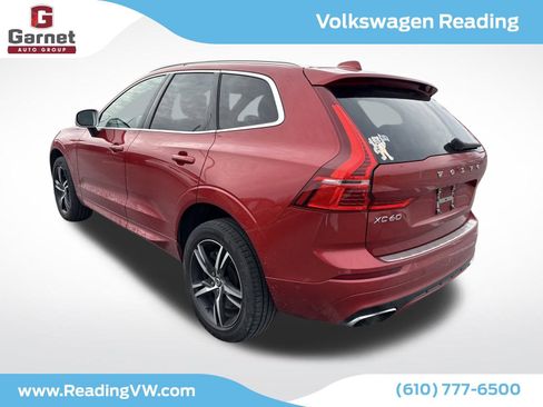 Used 2018 Volvo XC60 T5 R-Design w/ Convenience Package image 3