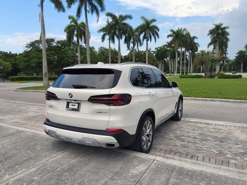 Used 2025 BMW X5 sDrive40i w/ Parking Assistance Package RWD image 24