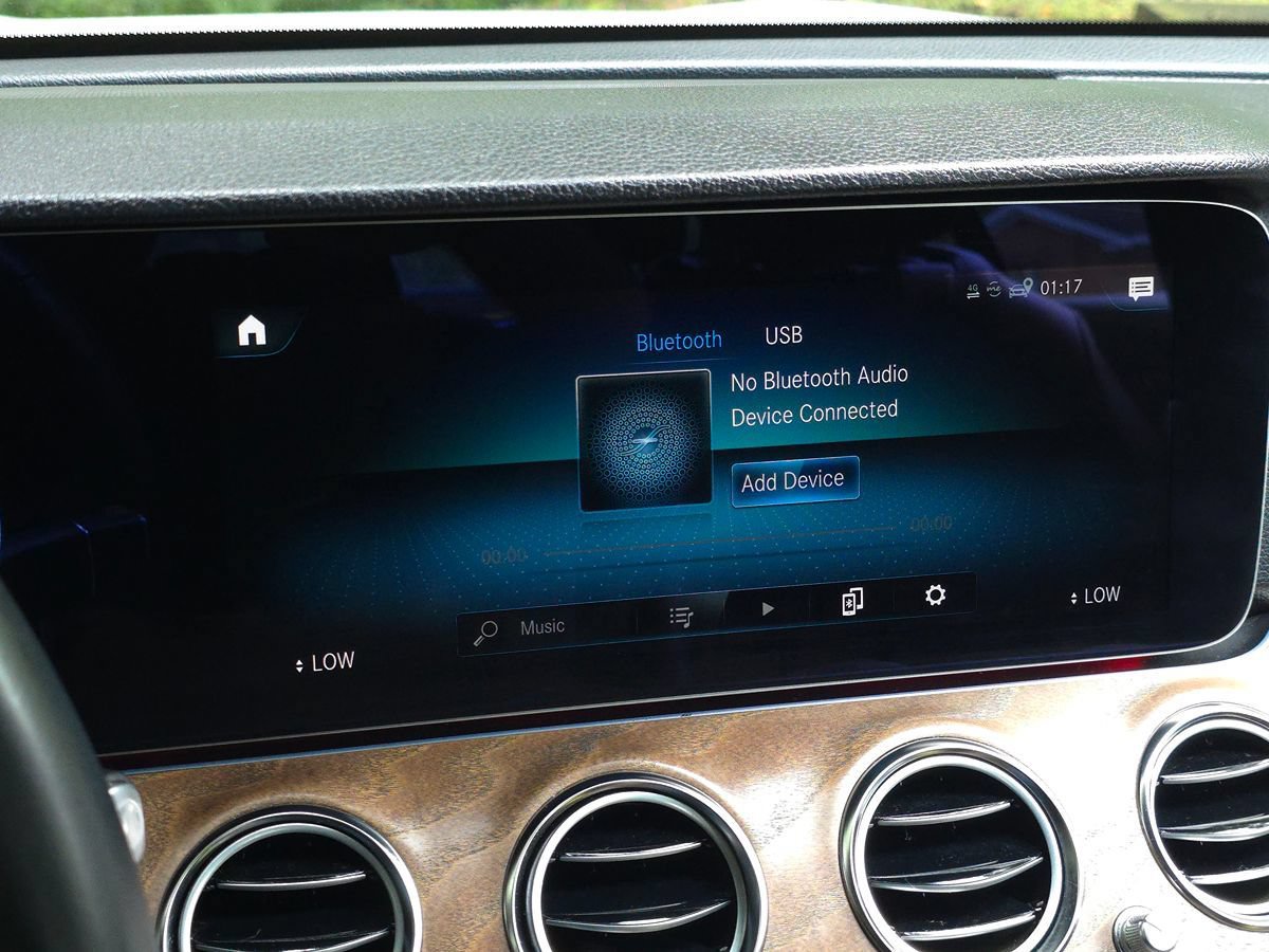Used 2023 Mercedes-Benz E 350 4MATIC Sedan image 50