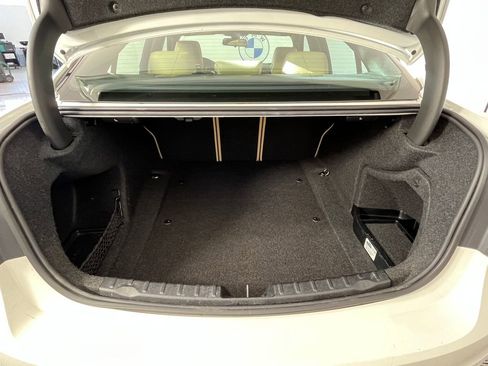 Used 2017 BMW 330i xDrive Sedan image 15