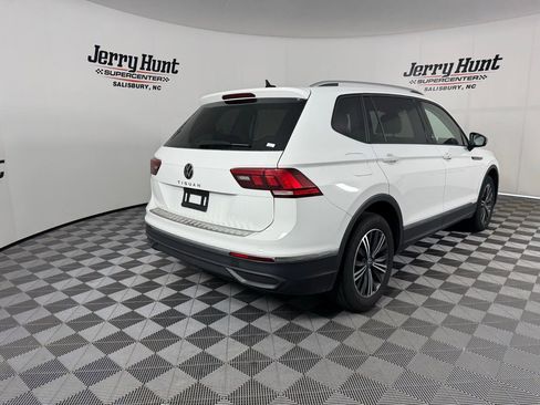 Used 2024 Volkswagen Tiguan Wolfsburg Edition image 9