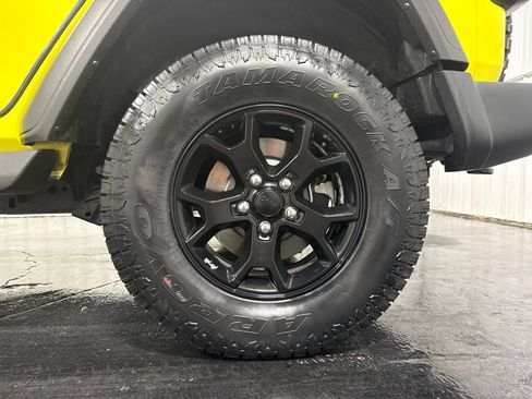 Used 2022 Jeep Wrangler Unlimited Sport AWD/4WD image 7