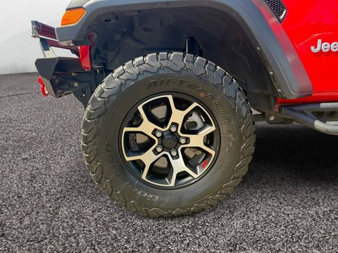Used 2019 Jeep Wrangler Sport AWD/4WD image 9