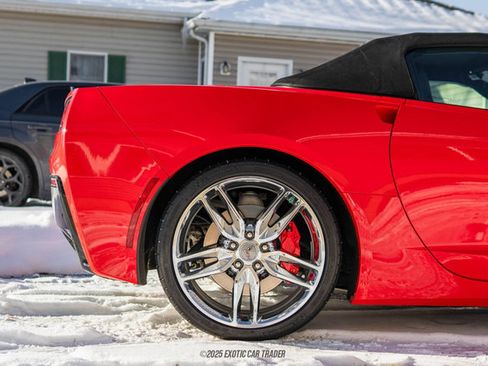 Used 2018 Chevrolet Corvette Stingray Convertible w/ 2LT Preferred Equipment Group image 10