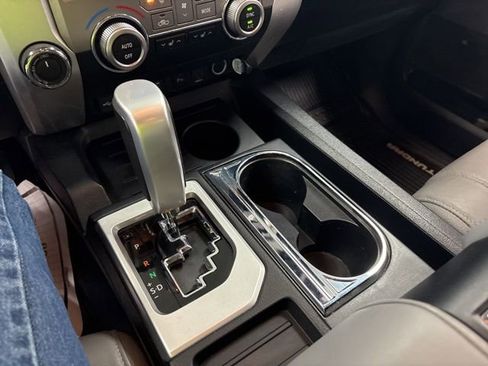 Used 2020 Toyota Tundra Limited w/ Limited Premium Package image 21