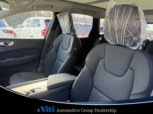 Used 2026 Volvo XC60 B5 Plus w/ Protection Package Premier AWD/4WD image 13