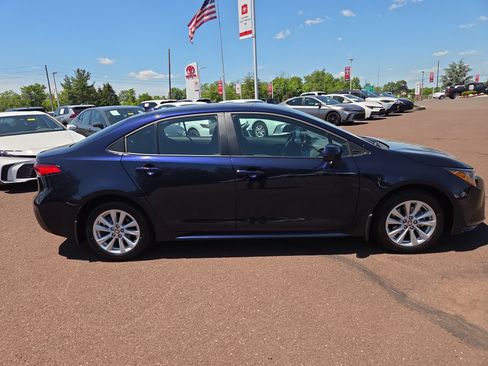 Certified 2025 Toyota Corolla LE w/ LE Premium Package FWD image 2