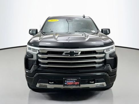 Used 2023 Chevrolet Silverado 1500 High Country AWD/4WD image 2