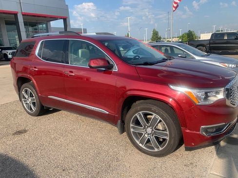 Used 2018 GMC Acadia Denali AWD/4WD image 28