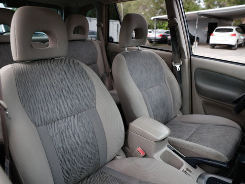 Used 2002 Toyota RAV4 2WD image 18