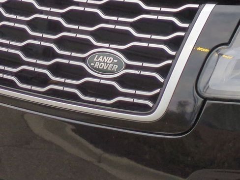 Used 2018 Land Rover Range Rover Long Wheelbase Supercharged image 12