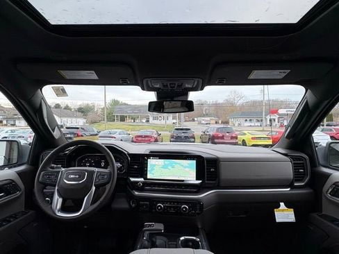 New 2026 GMC Sierra 1500 SLT w/ SLT Premium Plus Package image 19