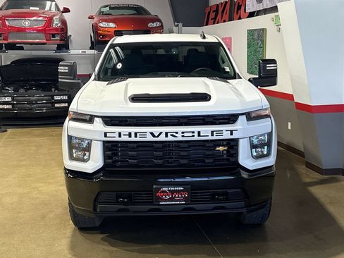 Used 2022 Chevrolet Silverado 2500 Custom w/ Custom Value Package AWD/4WD image 7
