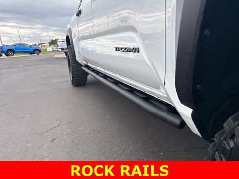 New 2025 Toyota Tacoma TRD Off-Road image 6