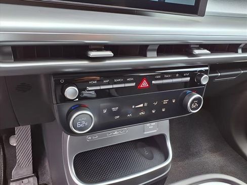 New 2026 Hyundai Ioniq 9 S RWD image 15