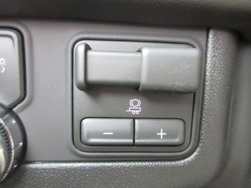 New 2026 GMC Yukon Elevation w/ Elevation Premium Package AWD/4WD image 20
