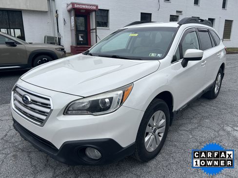 Used 2017 Subaru Outback 2.5i Premium image 8