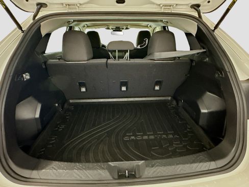 Used 2024 Subaru Crosstrek 2.0i Premium image 30