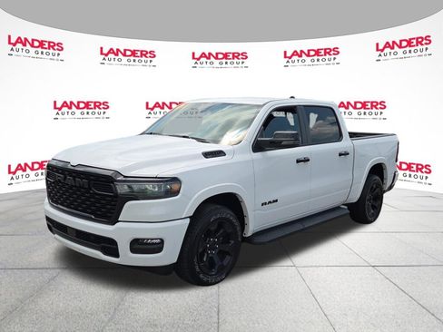 Used 2025 RAM 1500 Big Horn AWD/4WD image 7