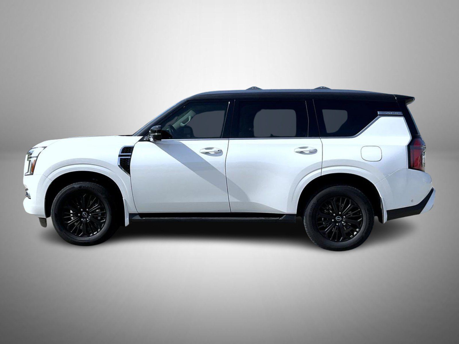 Certified 2025 Nissan Armada Platinum AWD/4WD image 8