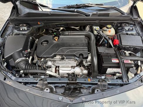 Used 2020 Chevrolet Malibu LT FWD image 21