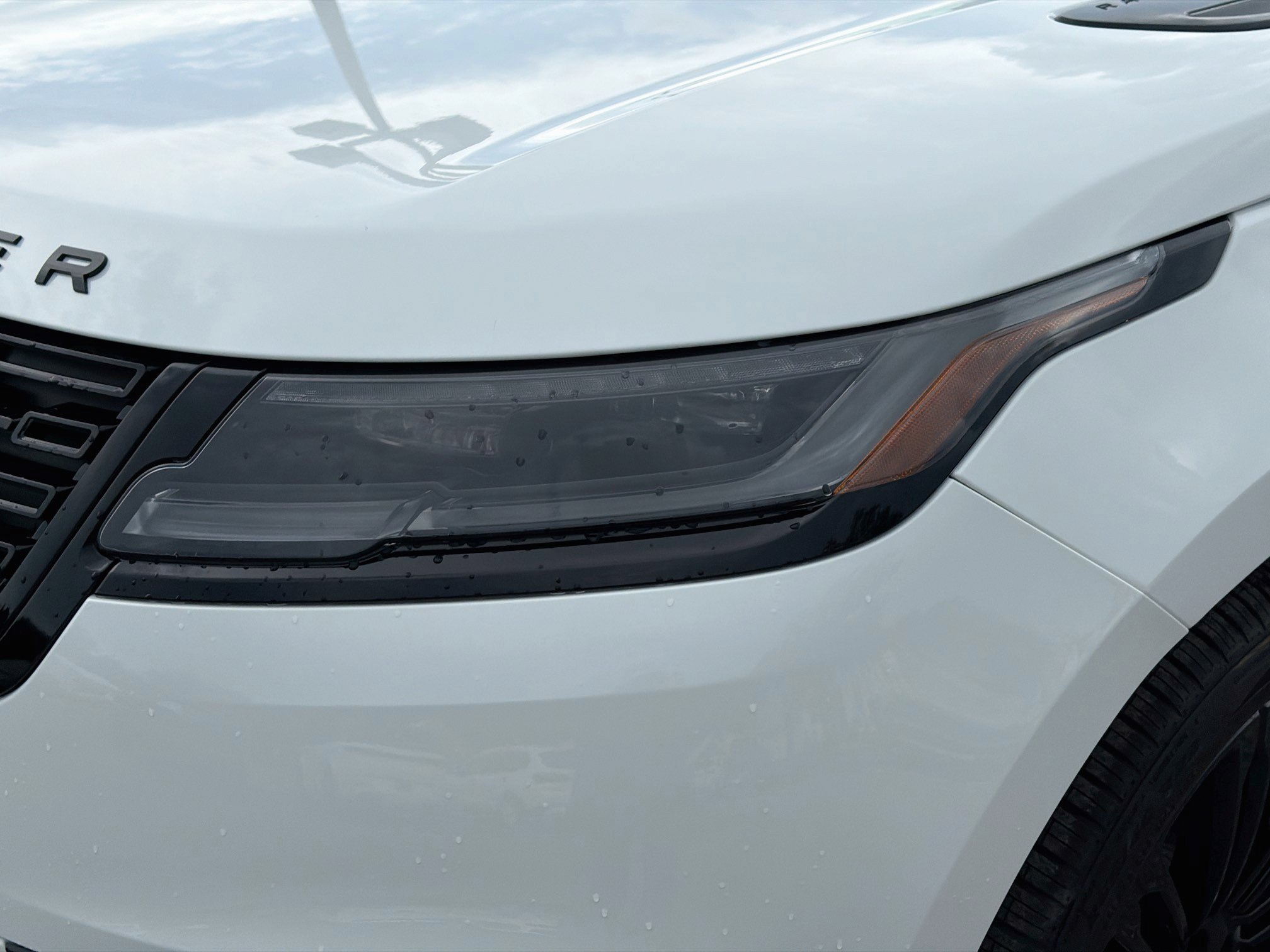 New 2026 Land Rover Range Rover Velar Belgravia AWD/4WD image 9