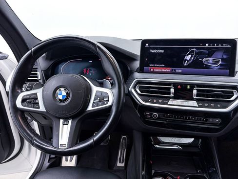 Used 2023 BMW X3 sDrive30i w/ M Sport Package image 4