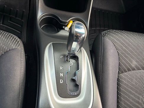 Used 2012 Dodge Journey SXT w/ Flexible Seating Group image 20