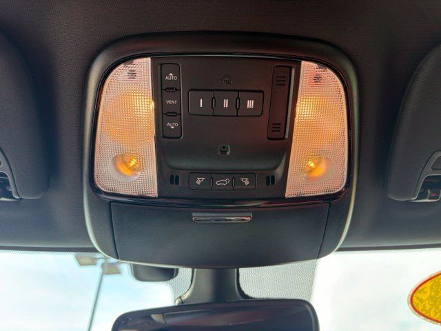 Used 2024 Dodge Durango SRT AWD/4WD image 26