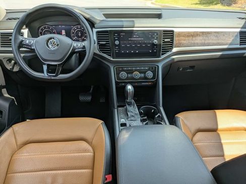 Used 2019 Volkswagen Atlas SEL Premium AWD/4WD image 17