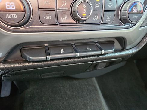 Used 2017 Chevrolet Silverado 1500 LT w/ All Star Edition image 21