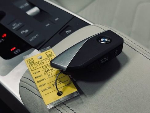 Used 2026 BMW X1 xDrive28i w/ Technology Package image 42