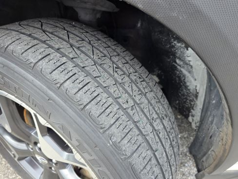 Used 2019 Subaru Crosstrek 2.0i Premium w/ Eyesight System image 28