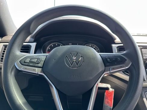 Used 2021 Volkswagen Atlas Cross Sport S image 8