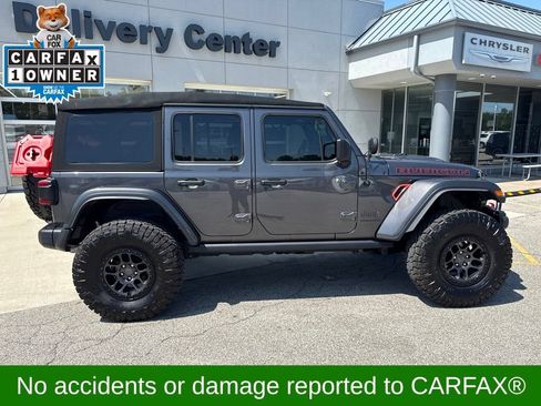 Used 2023 Jeep Wrangler Unlimited Rubicon AWD/4WD image 4