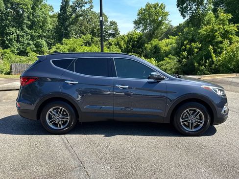 Used 2017 Hyundai Santa Fe Sport w/ 2.4L Tech Package 04 FWD image 8