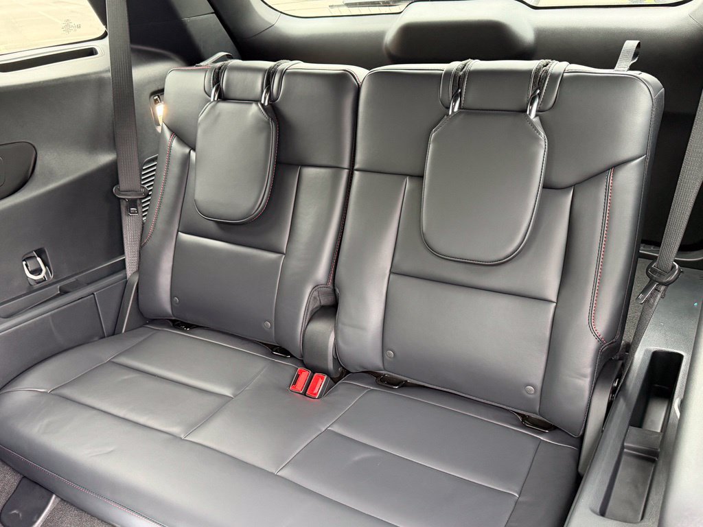 New 2026 Ford Explorer ST-Line AWD/4WD image 8