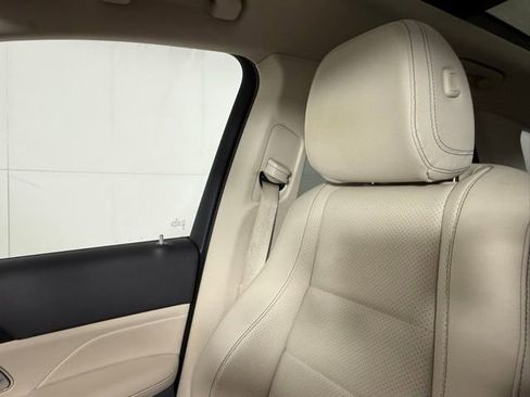 Used 2020 Mercedes-Benz GLE 350 image 17