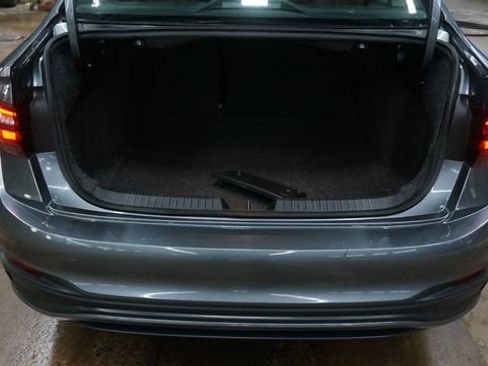 Certified 2023 Volkswagen Jetta SE image 44