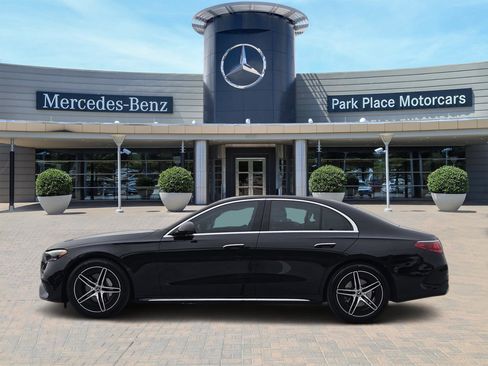 Certified 2025 Mercedes-Benz E 350 Sedan image 3
