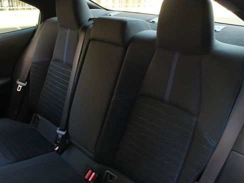 Used 2022 Toyota Corolla SE FWD image 18