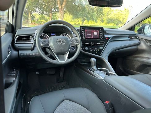 Used 2024 Toyota Camry LE w/ Convenience Package FWD image 13