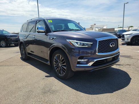 Used 2023 INFINITI QX80 Sensory w/ Cargo Package AWD/4WD image 7