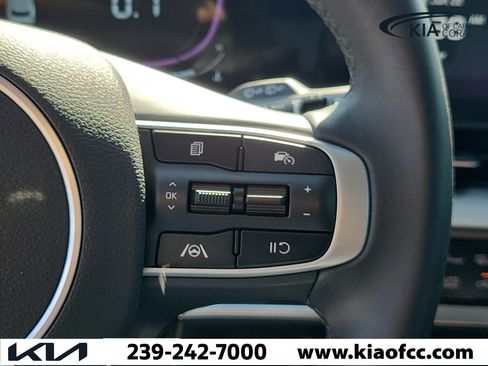 Certified 2025 Kia Sportage EX w/ Premium Package FWD image 26
