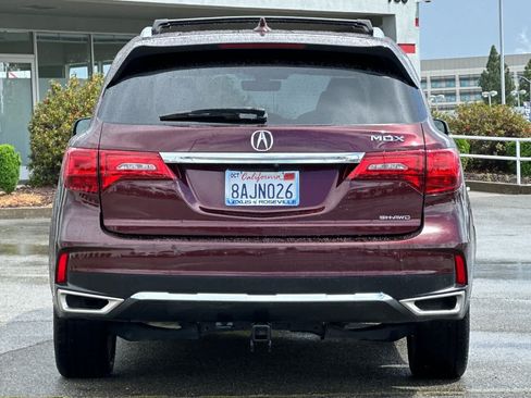 Used 2017 Acura MDX SH-AWD w/ Advance Package image 8